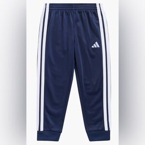 🔴 Adidas Kids' Chi Core 3-Stripes Joggers